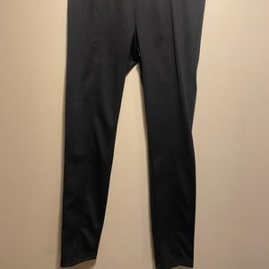 Gap leggings- pleated